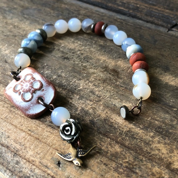 Ceramic Gemstone Bracelet - Picture 3 of 7